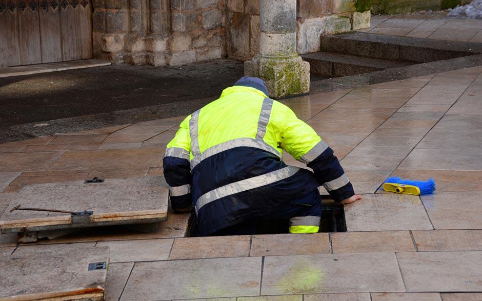 déboucher une canalisation d'eaux usées Chelles